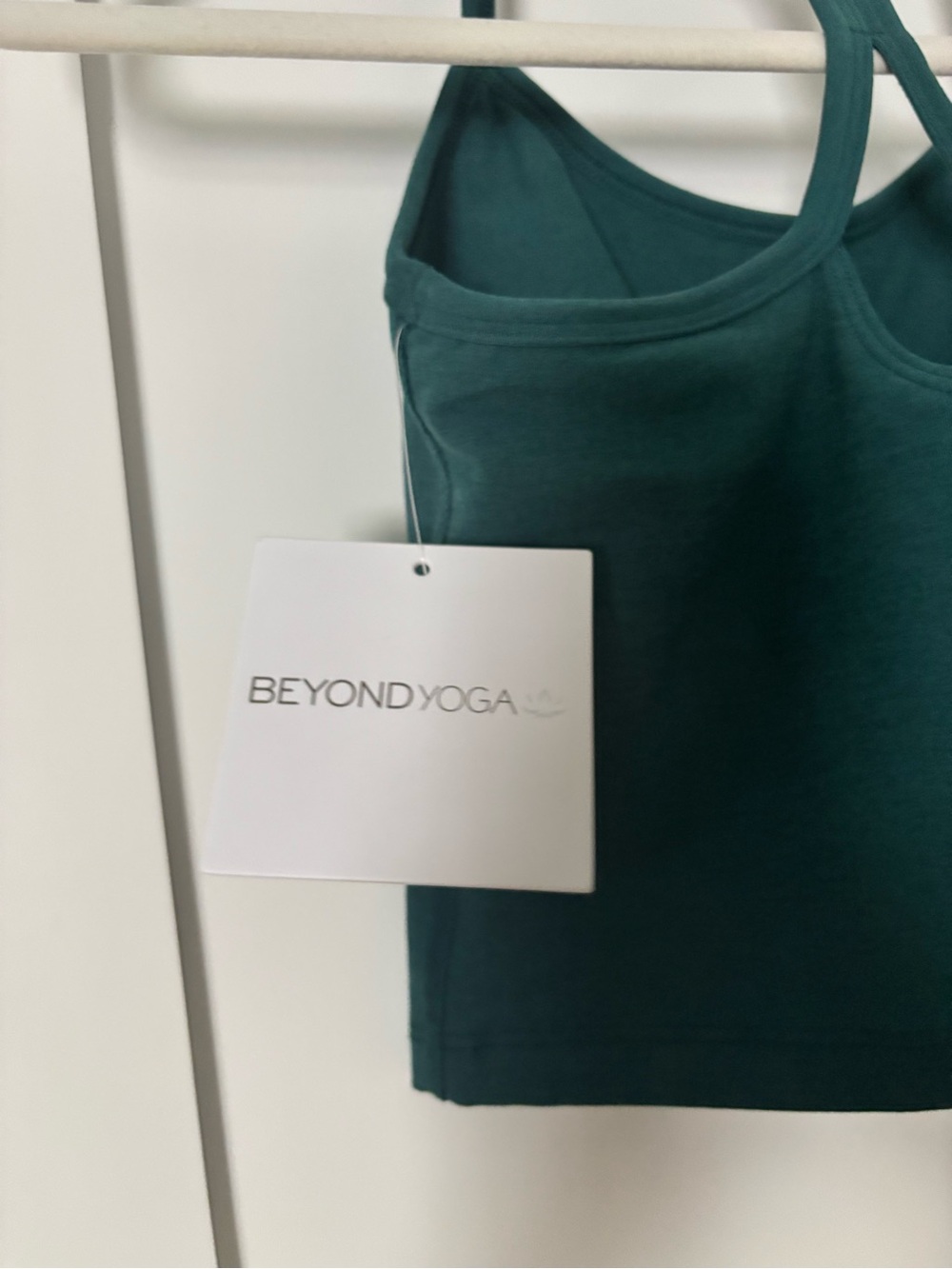 NWT Beyond yoga spacedye racer back crop small - Picture 6 of 7